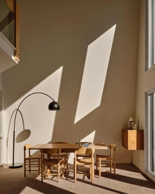 Isothermic Sid Lee Photo Copyright Alex Lesage 8