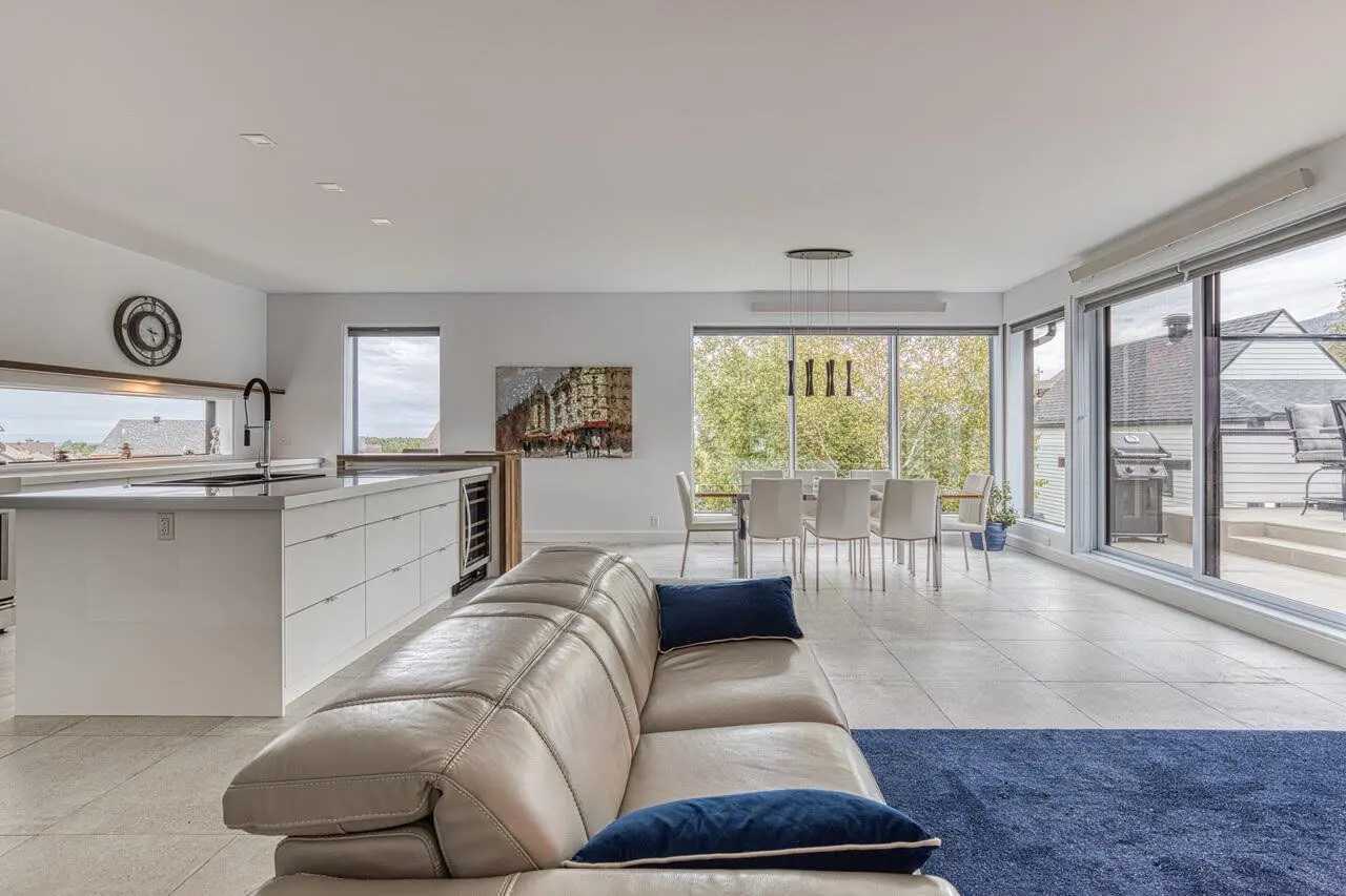 Vu de l'intérieur sur les fenêtres