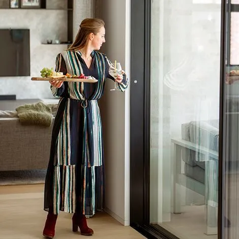 Reynaers aluminium smart building comfort motorisation